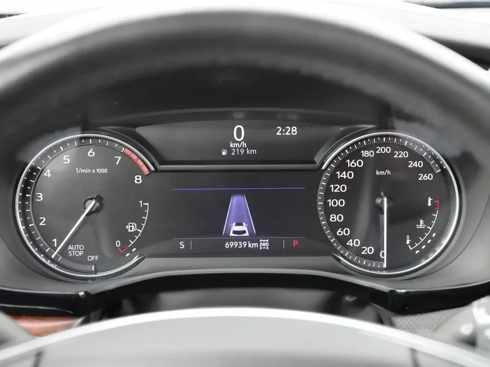 2021 Cadillac XT5 - Image 17 of 20