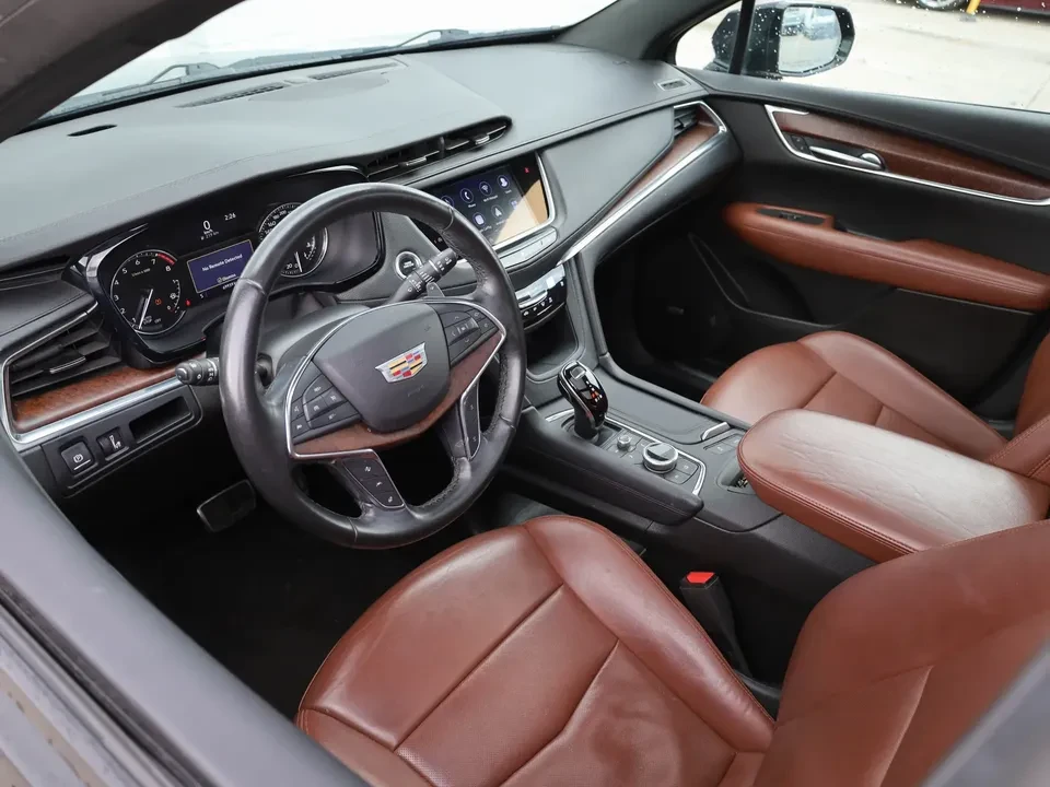 2021 Cadillac XT5 - Image 12 of 20