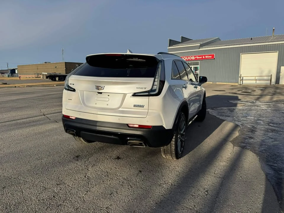 2021 Cadillac XT4 - Image 2 of 17
