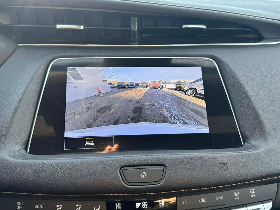 2021 Cadillac XT4 - Image 11 of 20