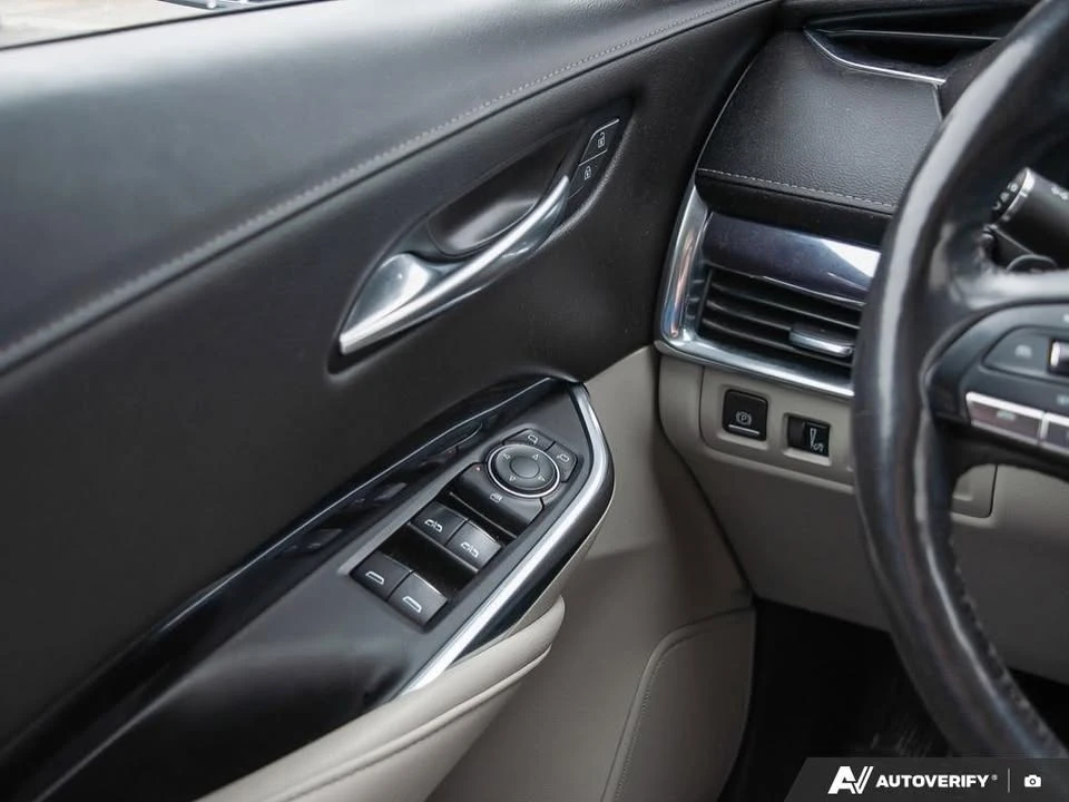 2021 Cadillac XT4 - Image 16 of 20