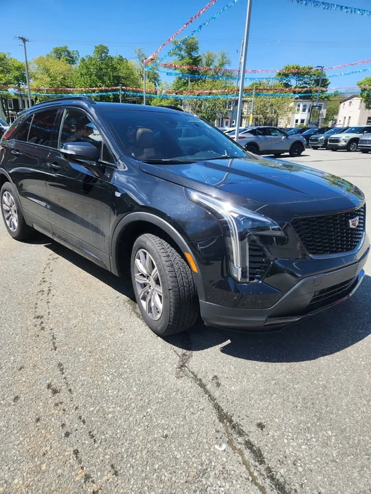 2021 Cadillac XT4 - Image 2 of 9