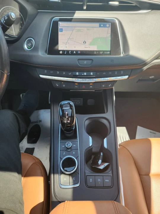 2021 Cadillac XT4 - Image 6 of 9