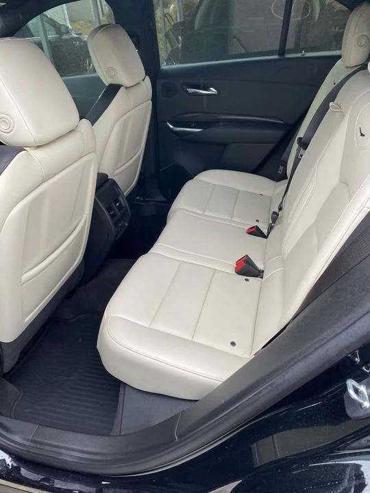 2021 Cadillac XT4 - Image 11 of 16
