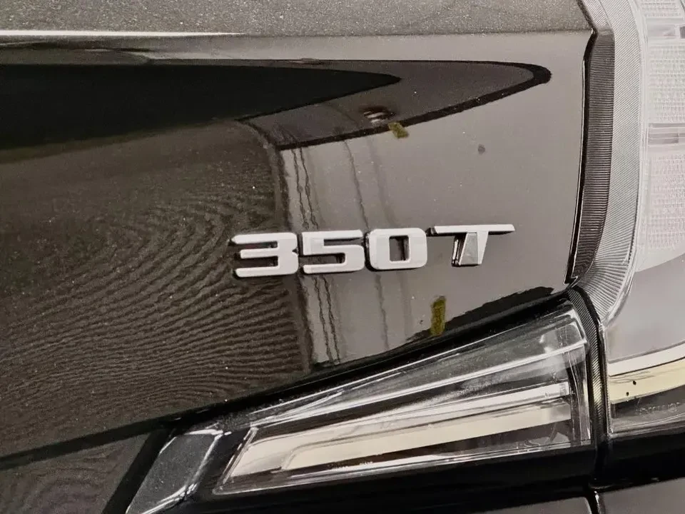 2021 Cadillac XT4 - Image 11 of 20