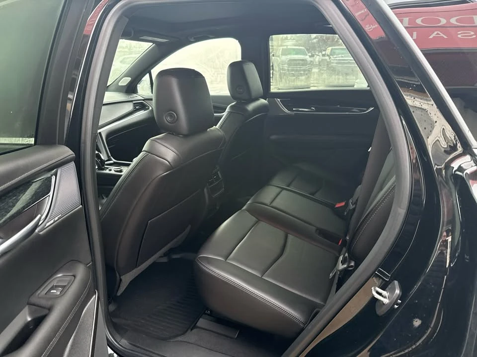 2021 Cadillac XT5 - Image 14 of 18