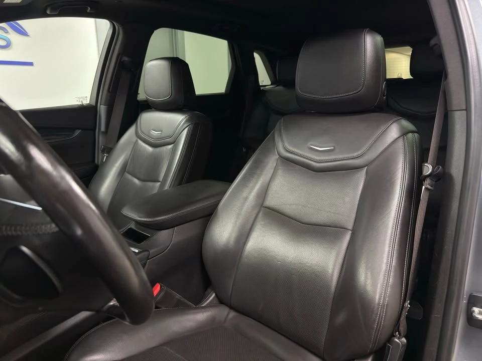 2021 Cadillac XT5 - Image 8 of 17