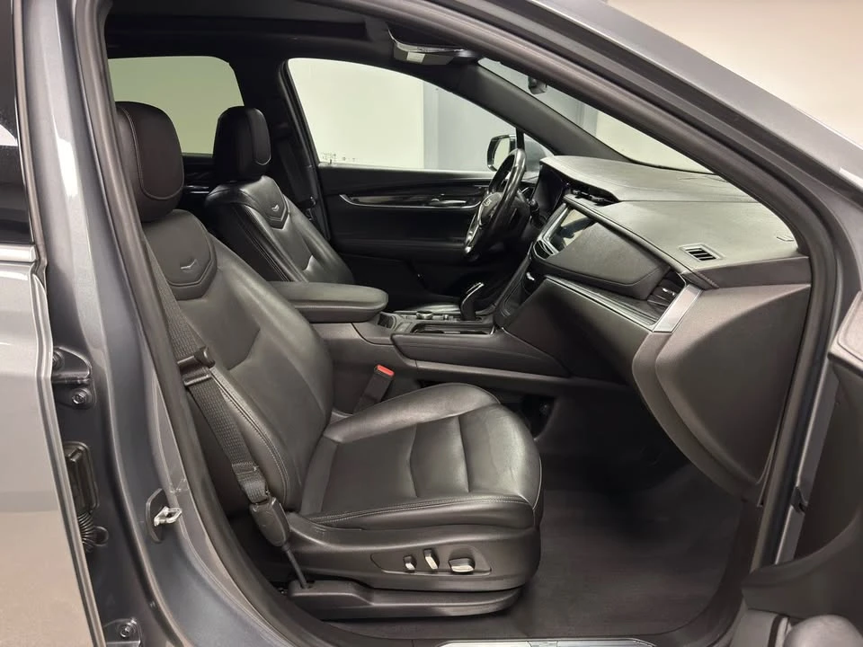 2021 Cadillac XT5 - Image 7 of 17