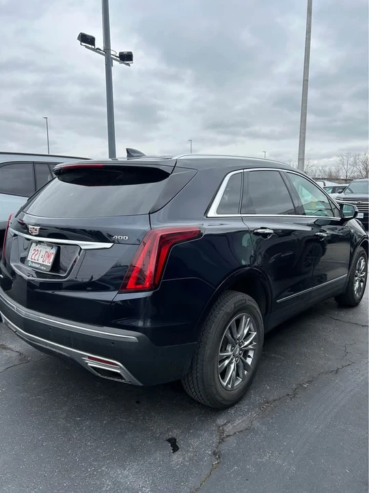 2021 Cadillac XT5 - Image 4 of 12