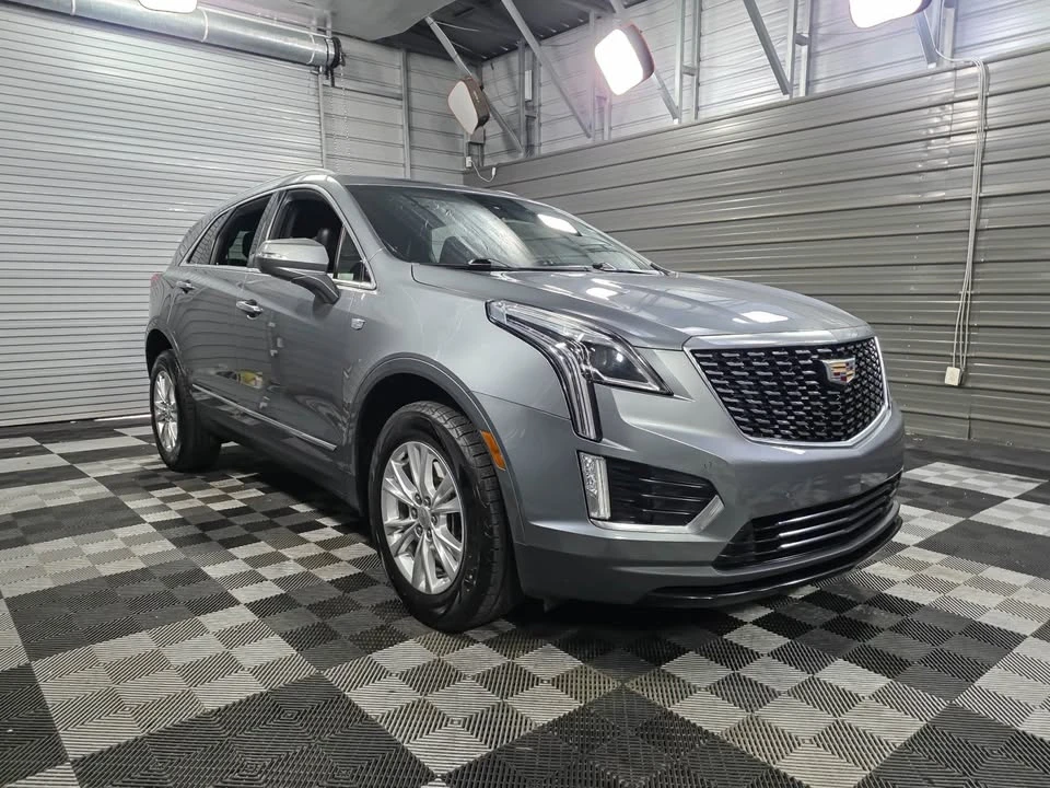2021 Cadillac XT5 - Image 2 of 18