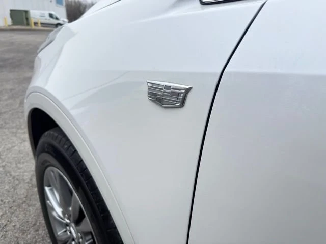 2021 Cadillac XT5 - Image 10 of 20