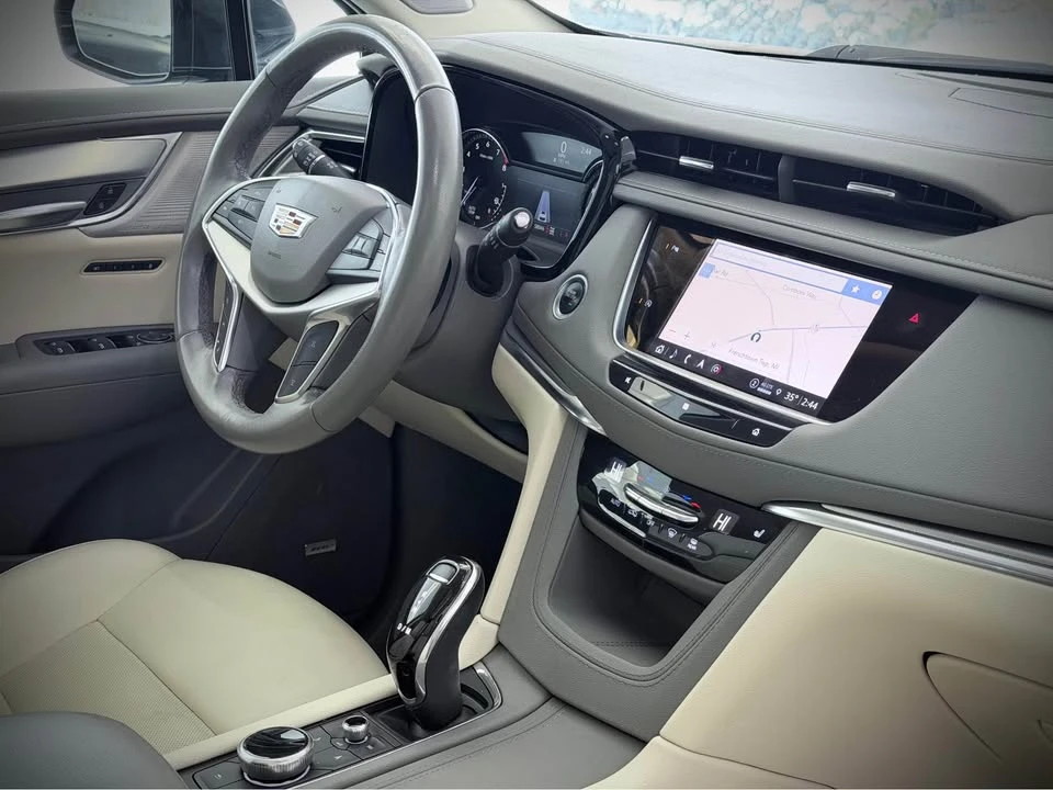 2021 Cadillac XT5 - Image 15 of 20