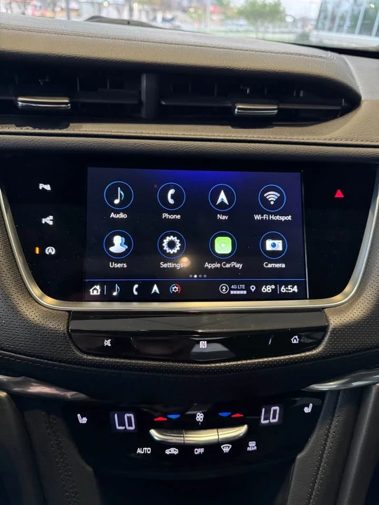 2021 Cadillac XT5 - Image 17 of 20
