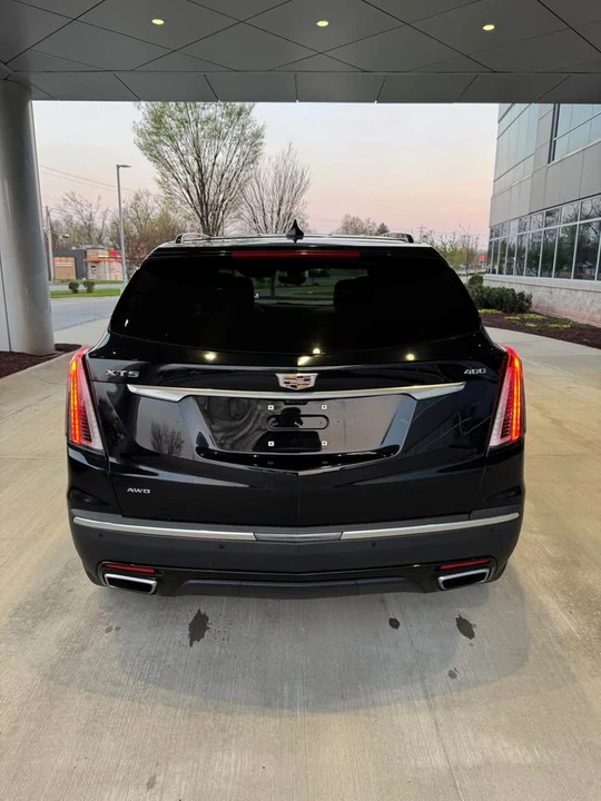 2021 Cadillac XT5 - Image 9 of 20