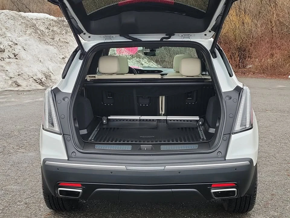 2021 Cadillac XT5 - Image 8 of 18