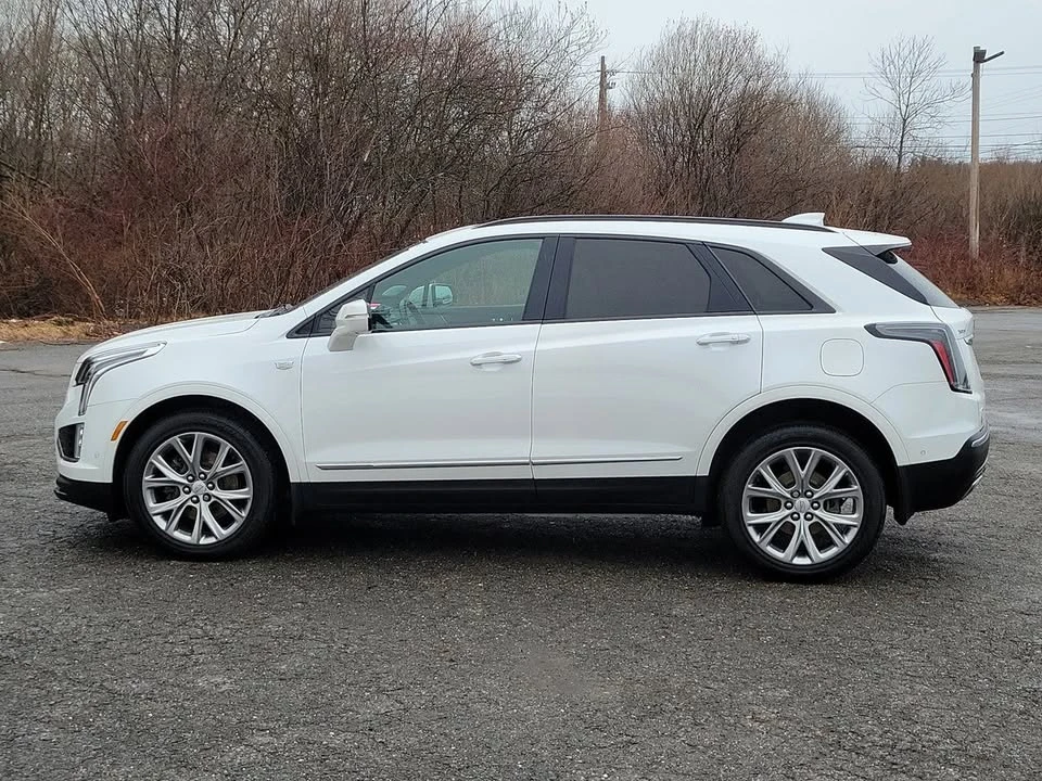 2021 Cadillac XT5 - Image 16 of 18