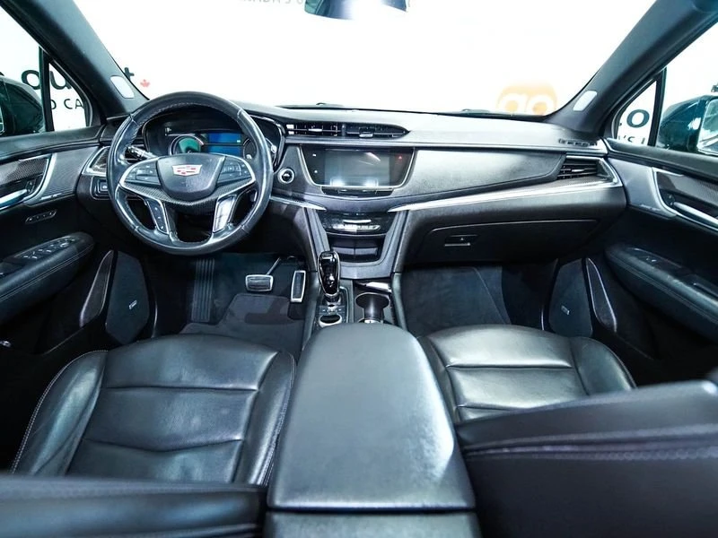 2021 Cadillac XT5 - Image 12 of 20