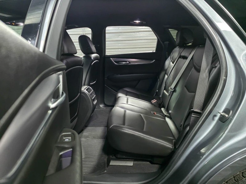 2021 Cadillac XT5 - Image 13 of 20