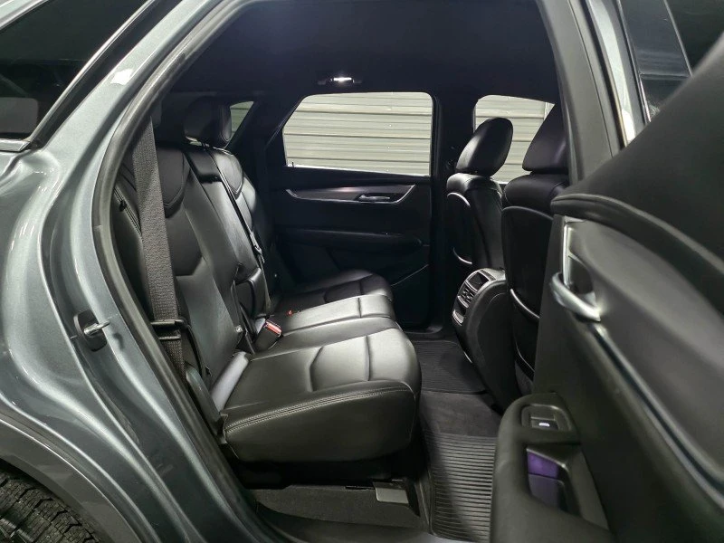 2021 Cadillac XT5 - Image 14 of 20