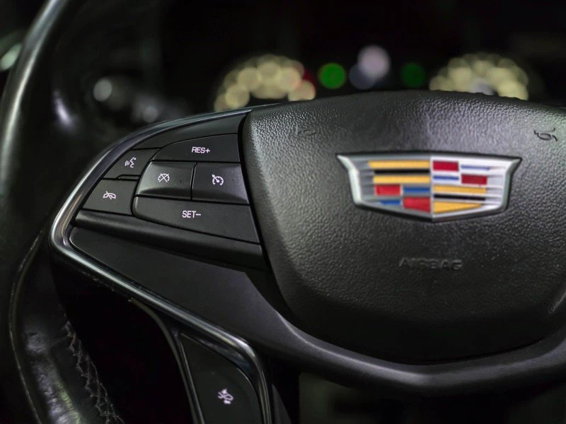 2021 Cadillac XT5 - Image 15 of 20