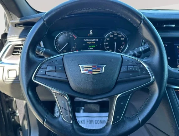 2021 Cadillac XT5 - Image 9 of 12