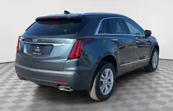 2021 Cadillac XT5 - Image 6 of 12