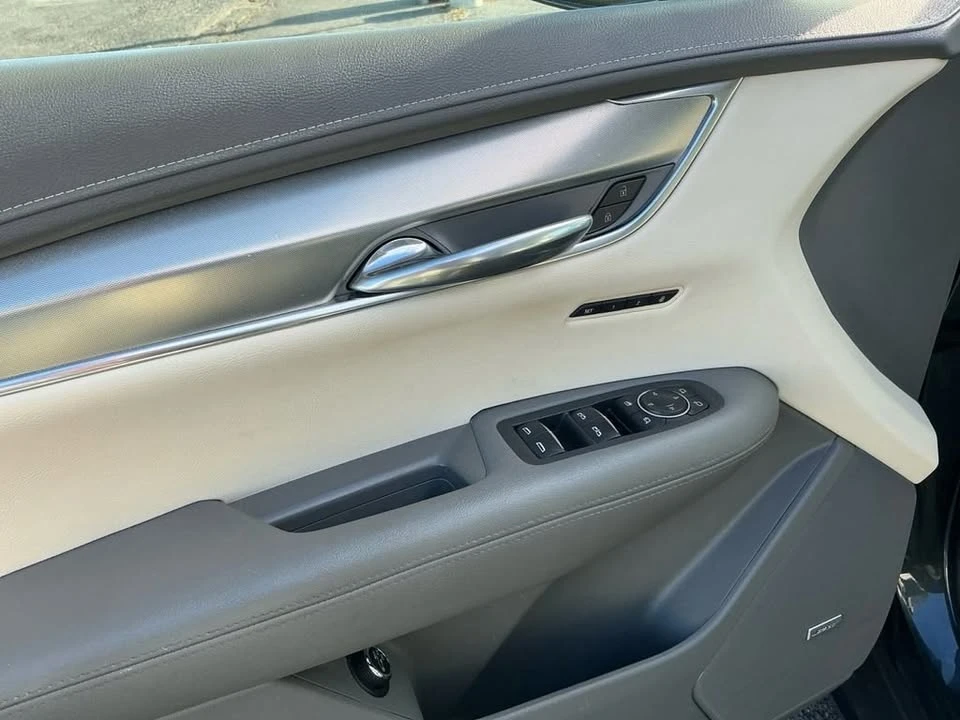 2021 Cadillac XT5 - Image 7 of 12