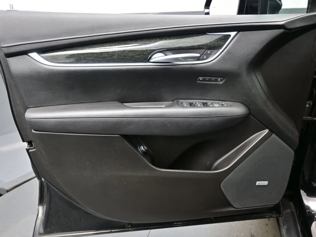 2021 Cadillac XT5 - Image 8 of 20