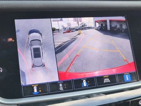 2021 Cadillac XT5 - Image 19 of 20
