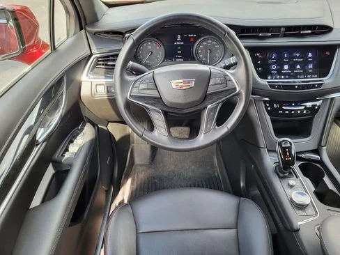 2021 Cadillac XT5 - Image 12 of 20