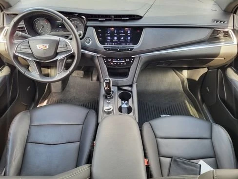 2021 Cadillac XT5 - Image 11 of 20