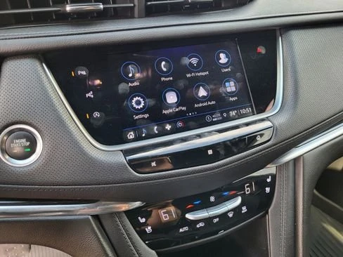 2021 Cadillac XT5 - Image 18 of 20