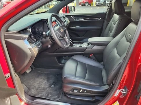 2021 Cadillac XT5 - Image 17 of 20