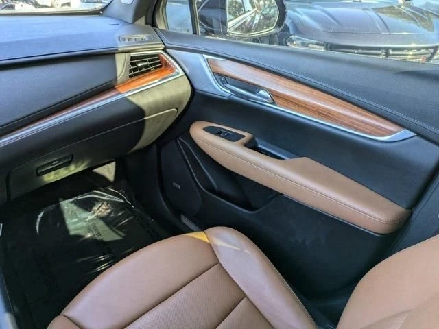 2021 Cadillac XT5 - Image 17 of 19