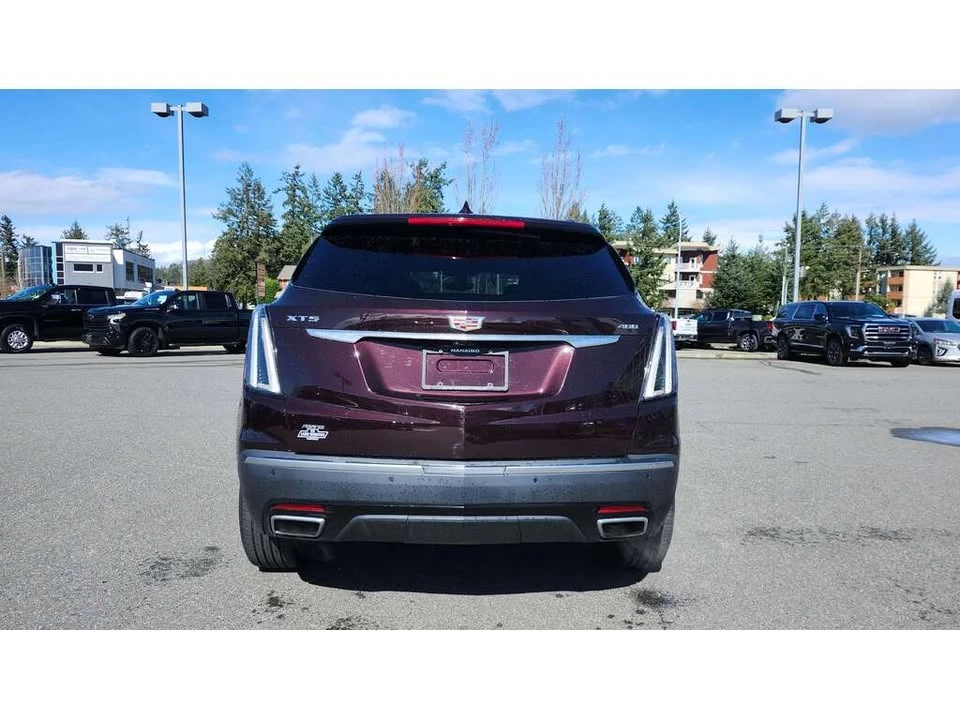 2021 Cadillac XT5 - Image 3 of 11