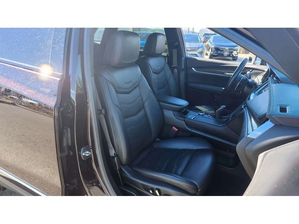 2021 Cadillac XT5 - Image 7 of 11