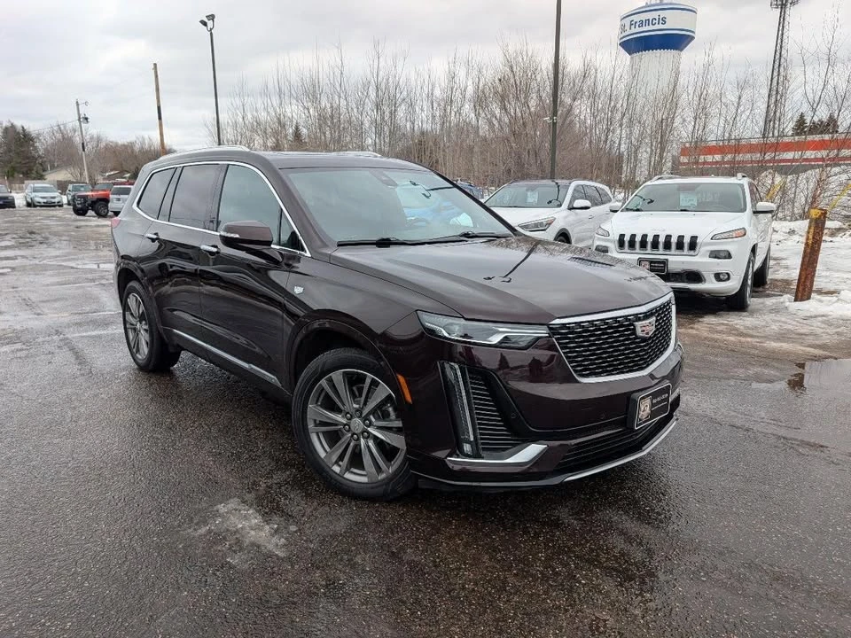 2021 Cadillac XT6 - Image 2 of 19