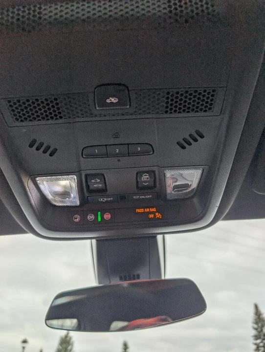2021 Cadillac XT6 - Image 11 of 19