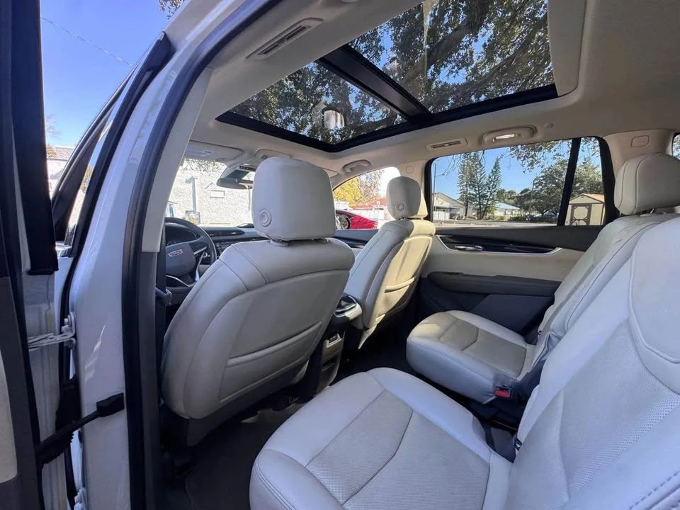 2021 Cadillac XT6 - Image 10 of 14