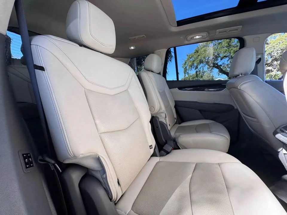 2021 Cadillac XT6 - Image 8 of 14