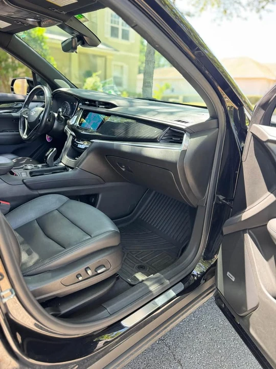 2021 Cadillac XT6 - Image 18 of 20
