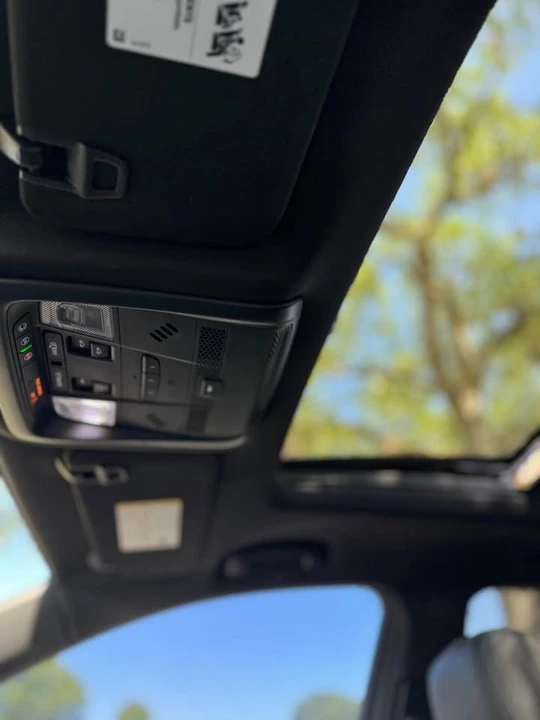 2021 Cadillac XT6 - Image 16 of 20