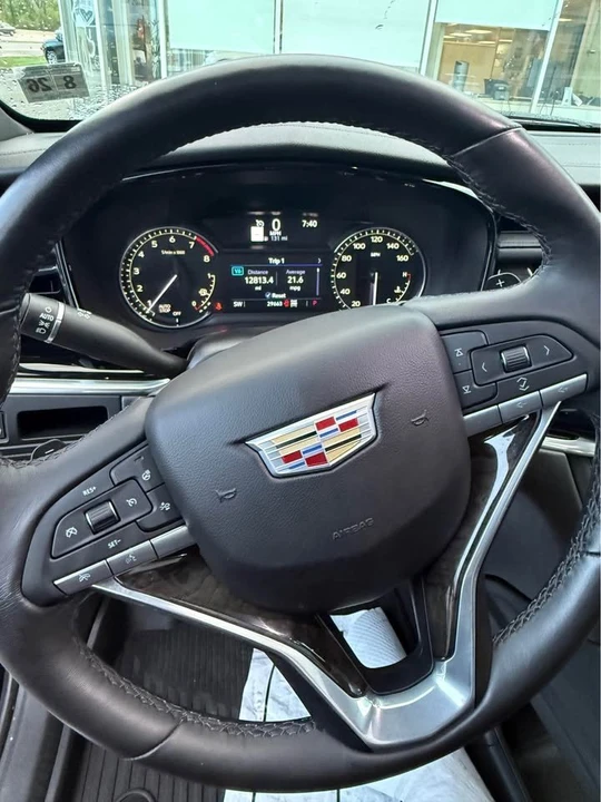 2021 Cadillac XT6 - Image 10 of 14