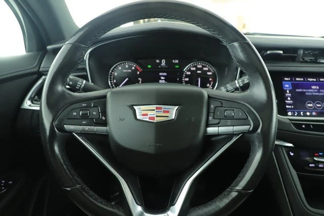 2021 Cadillac XT6 - Image 11 of 20
