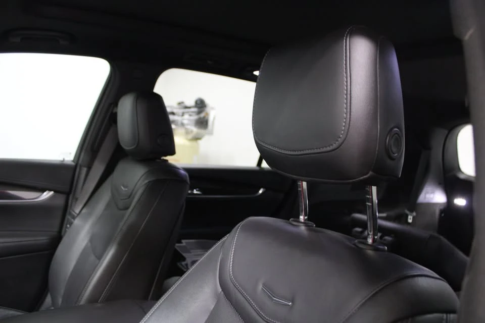 2021 Cadillac XT6 - Image 5 of 20