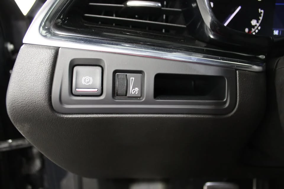 2021 Cadillac XT6 - Image 8 of 20