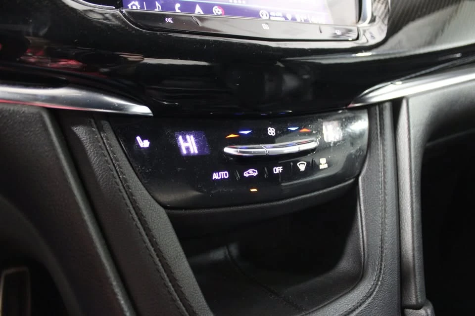 2021 Cadillac XT6 - Image 16 of 20