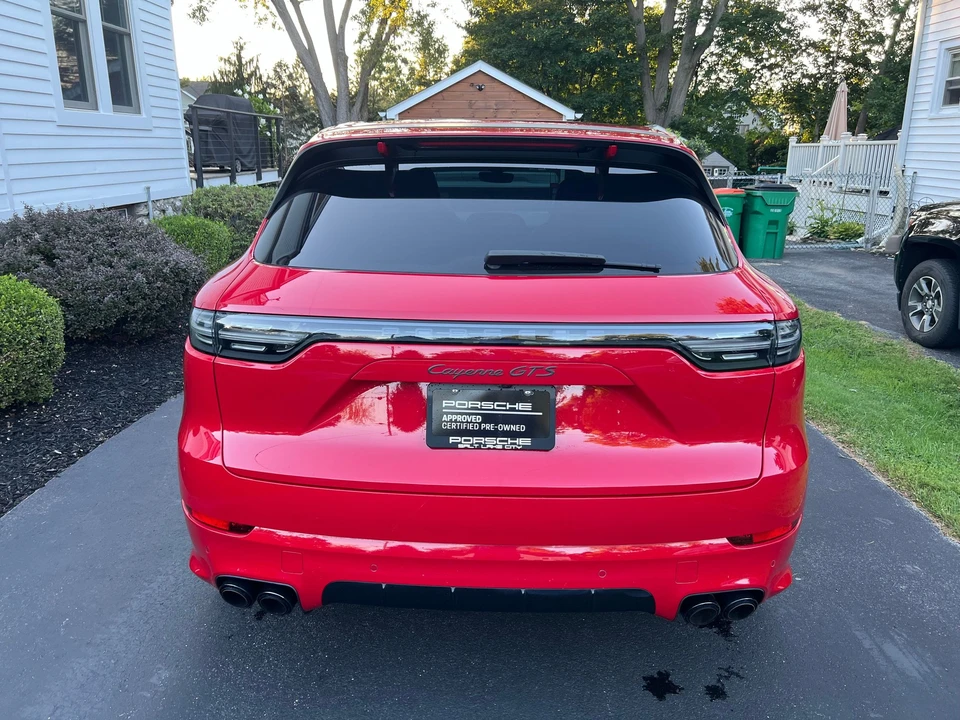 2021 Porsche 9Y0/9Y3 Cayenne GTS - Image 3 of 12