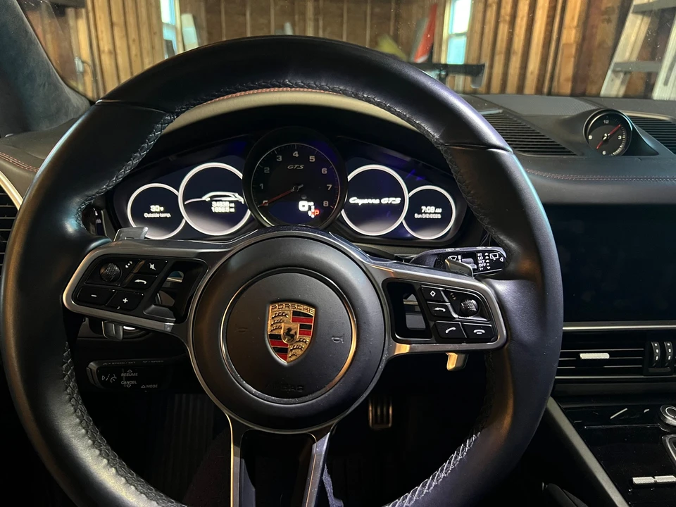 2021 Porsche 9Y0/9Y3 Cayenne GTS - Image 6 of 12