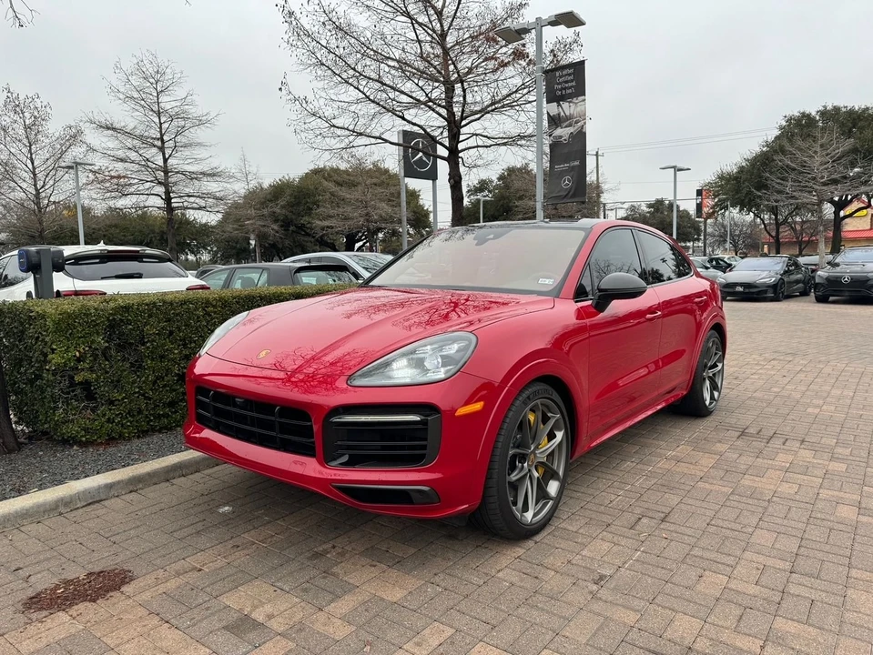 2021 Porsche 9Y0/9Y3 Cayenne GTS - Image 17 of 19